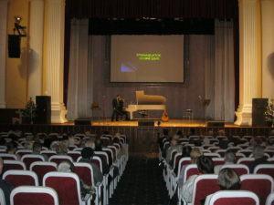 В Запорожье на Библейской программе крестились 32 человека