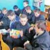 Адвентисты подарили подросткам из исправительного учреждения Библии и призвали их к новой жизни