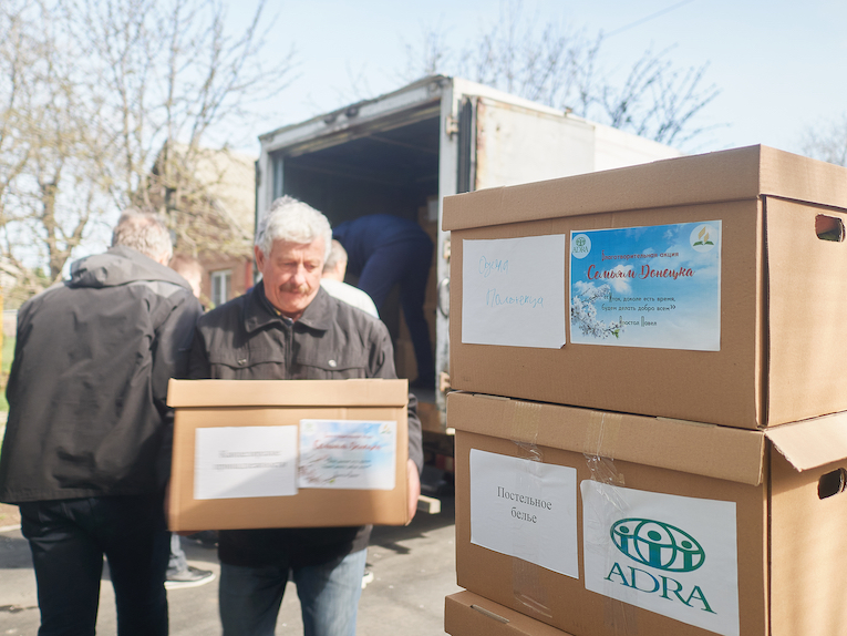 В ходе своей четвертой поездки АДРА Московского объединения передала помощь общинам Донбасса на миллион рублей