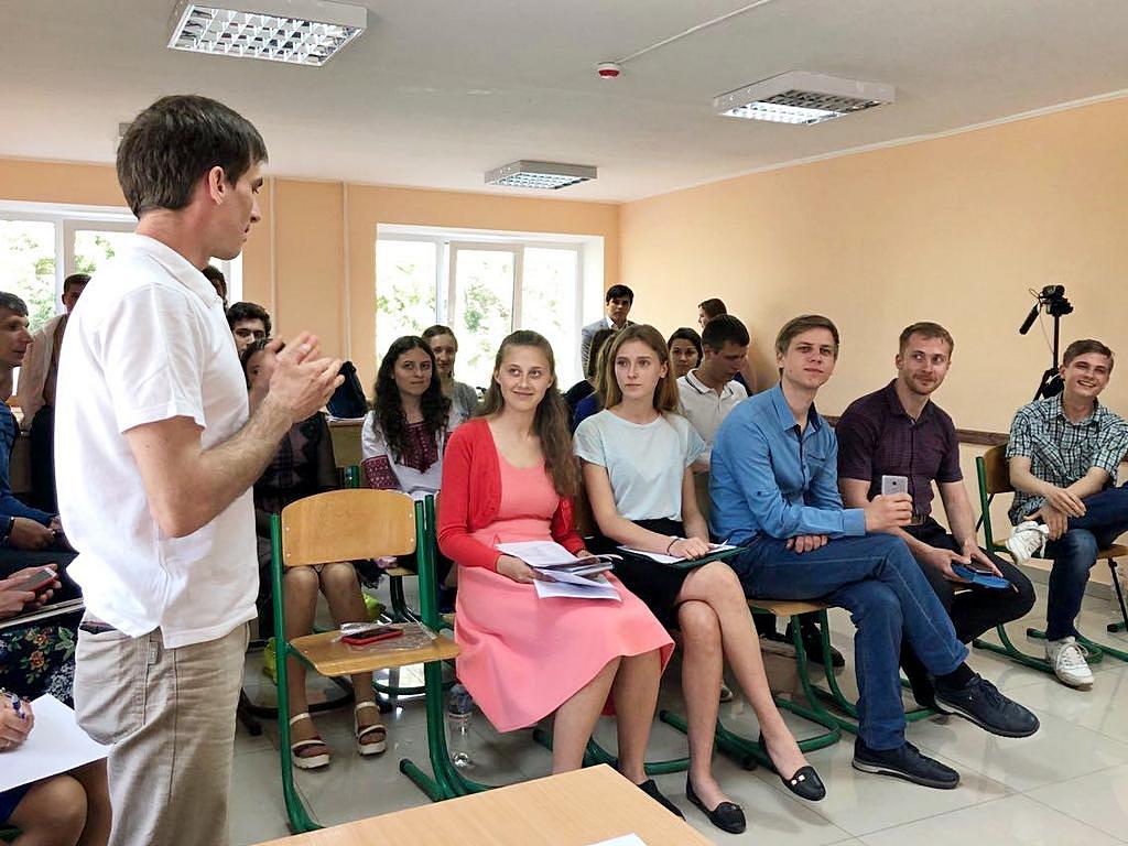 В Буче на территории УГИ состоялась завершающая сессия Школы Молодежных Лидеров