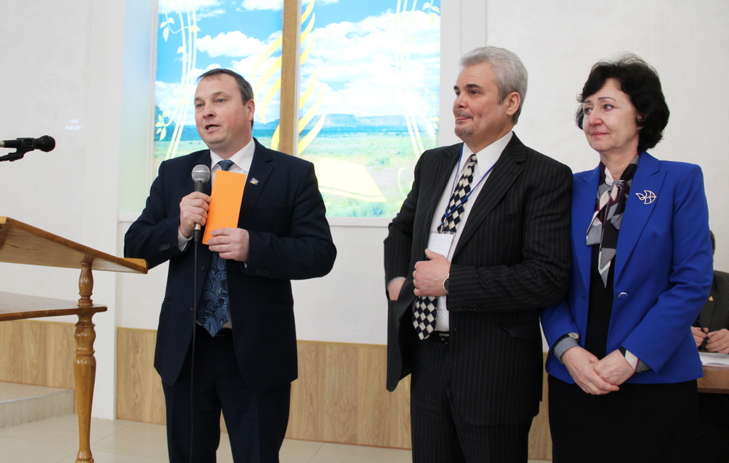 Съезд конференции избрал президентом Льва Вертыло