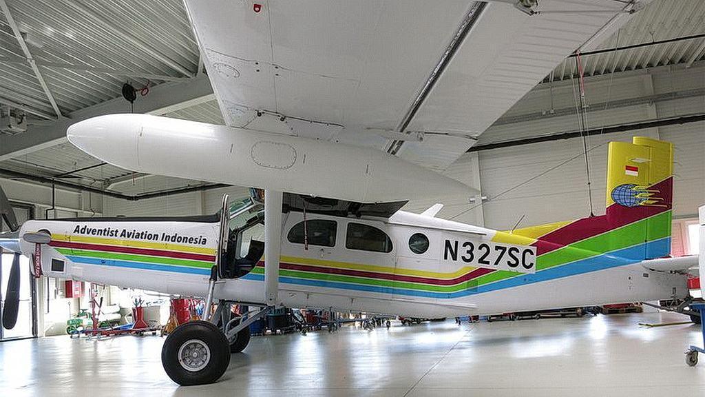 Пилоты-миссионеры столкнулись с трудностями и ежедневными 10-часовыми перелетами, чтобы доставить самолет домой