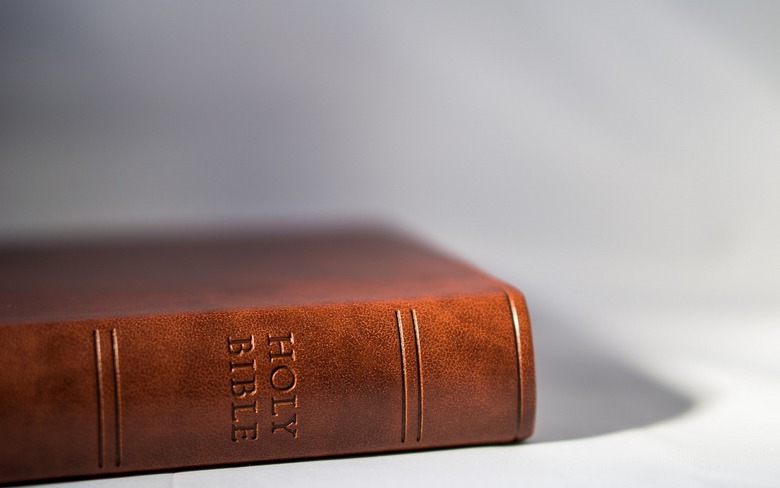 В Германии вышел перевод Библии, адаптированный для «Поколения Z»