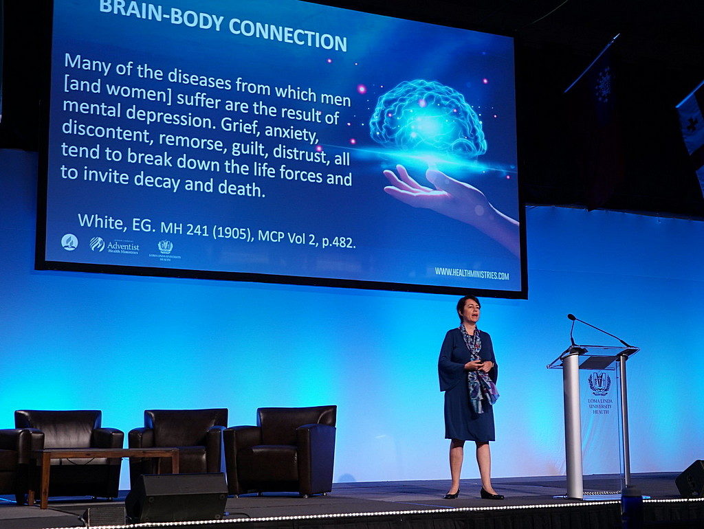 Лидер здравоохранения заявляет, что верующие люди не застрахованы от зависимостей