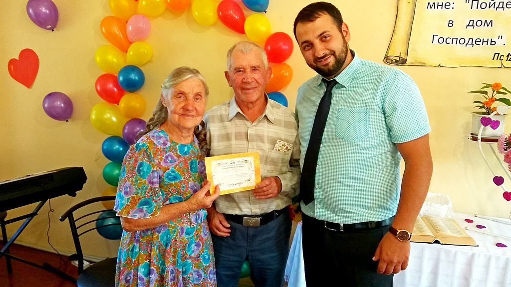 Свадьба и благословение детей состоялись в Волчанске